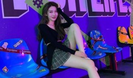 网友爆料抢鞋视频,网友现场直播惊心动魄抢购瞬间